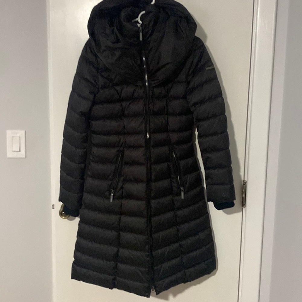 Pillow Collar Hooded Puffer Jacket